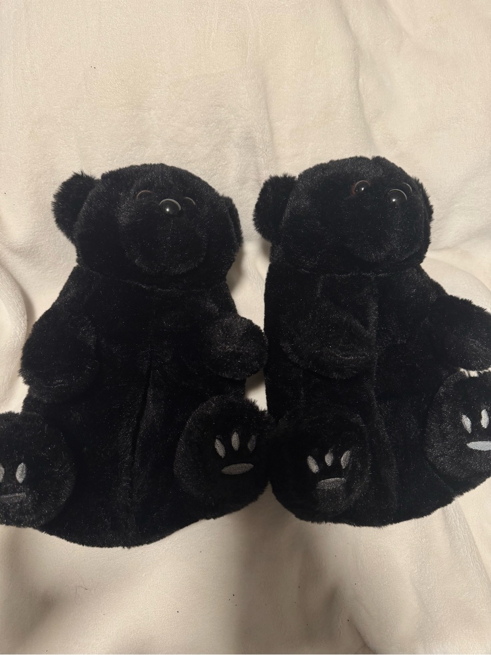 Women’s bear slippers
